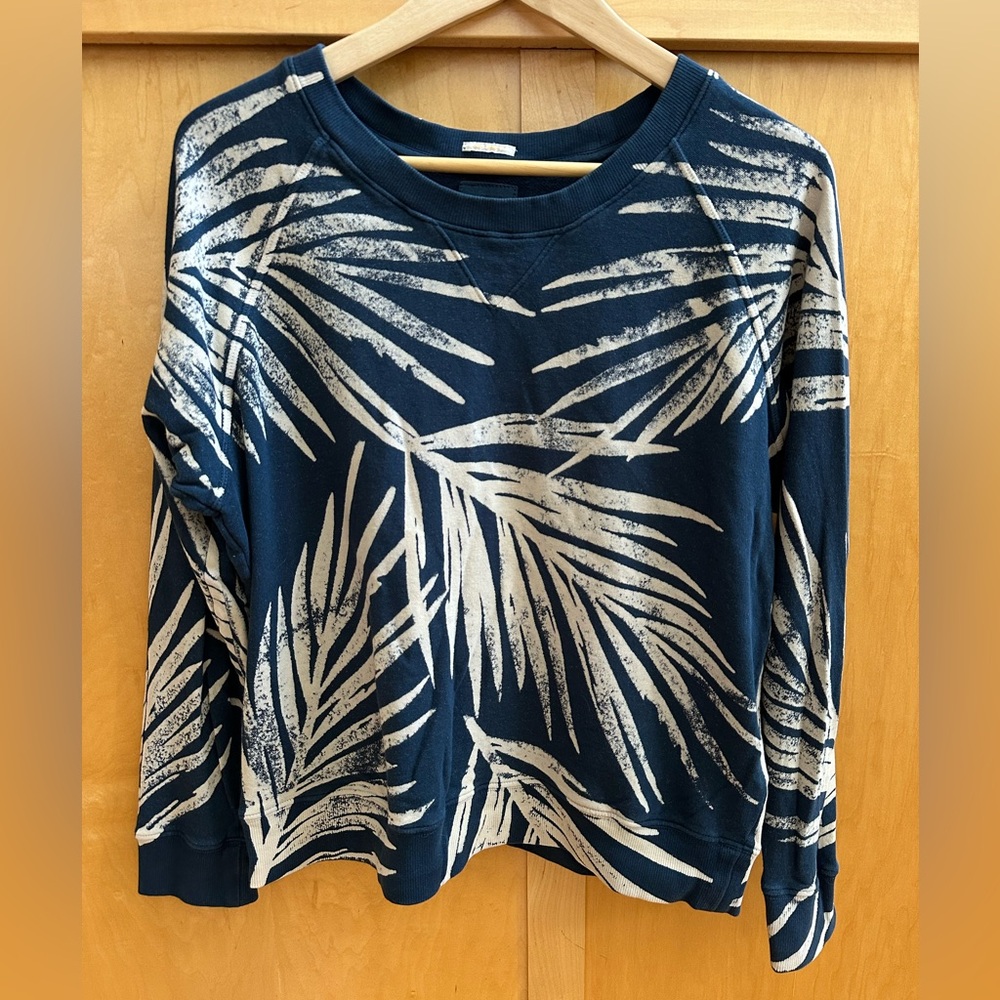 MOTHER, french terry, sweatshirt style top. Blue with cream palm leave print